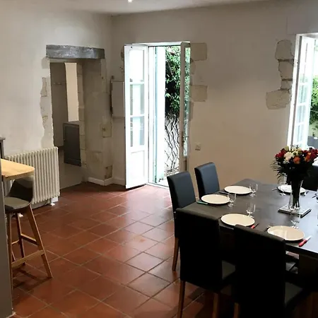 Cozy House With Free Private Parking Ferienhaus Saint-Martin-de-Ré